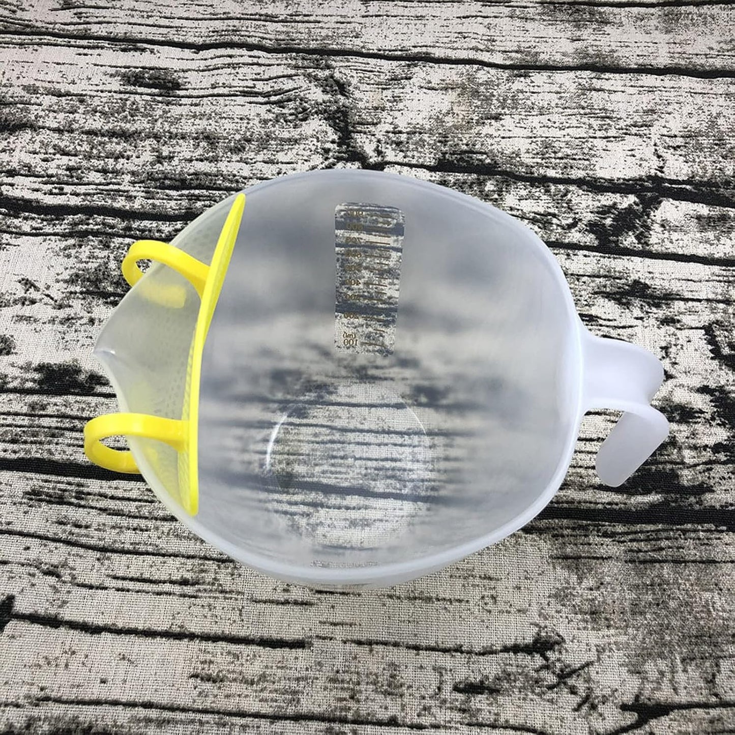 Filter Measuring Cup for Beating Eggs Liquid Measuring Bowl with Scale PP Liquid Measuring Glasses